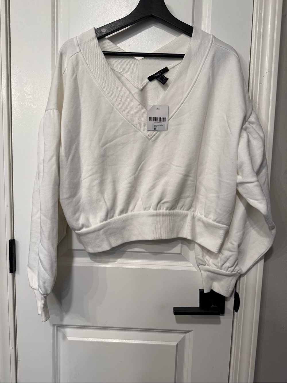 White Cropped V-Neck Balloon Sleeve Top